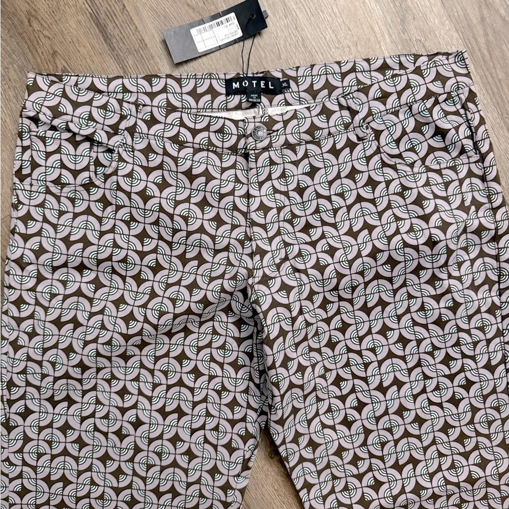 MOTEL • Jopan Flare Trouser in Retro Tile - Picture 9 of 14